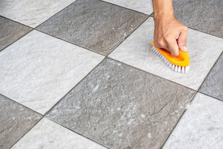 How to Polish Tile Floors
